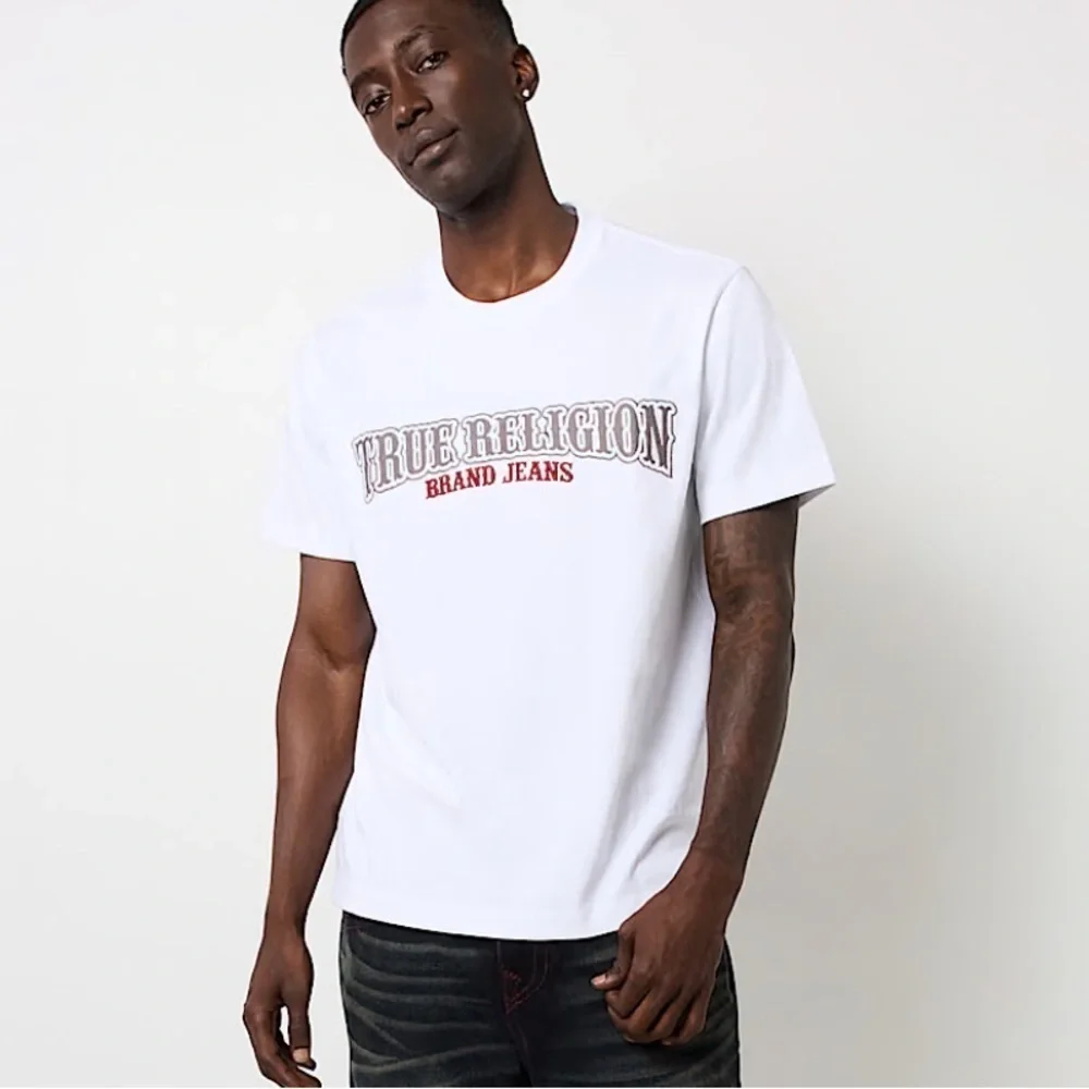 EMBROIDERED TRUE RELIGION TEE
